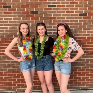 Meet your Posher, Chloe